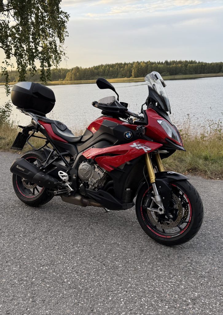 BMW S1000XR 2016