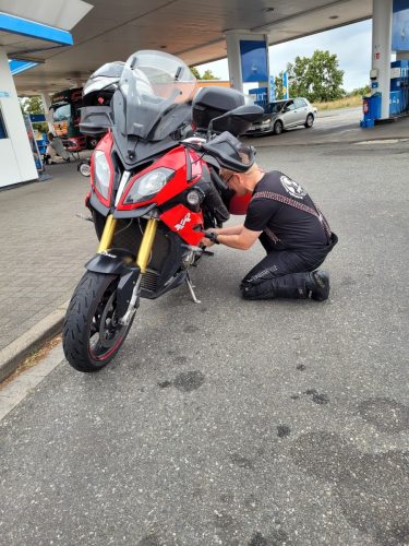 Eurotour -25. 50v takana, enemmän edessä. 