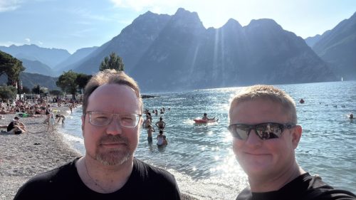 Eurotour -25. 50v takana, enemmän edessä. 