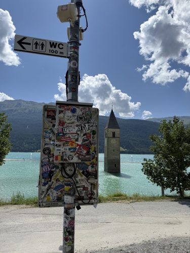 Eurotour -25. 50v takana, enemmän edessä. 